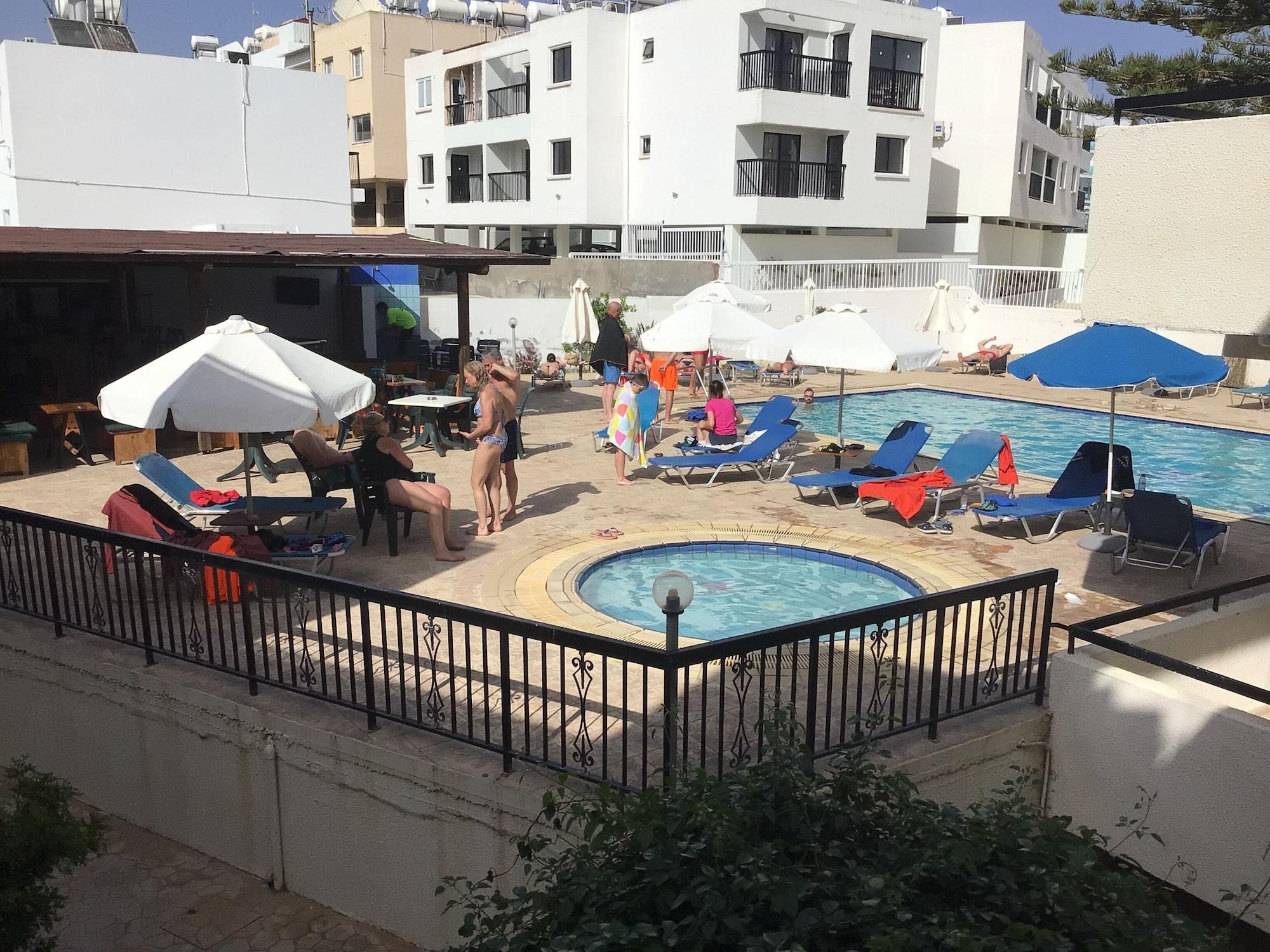 Florea Hotel Apartments Ayia Napa Ngoại thất bức ảnh